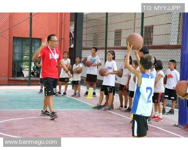 刘静的篮球人生：从赛场拼搏到心灵成长的对话分享